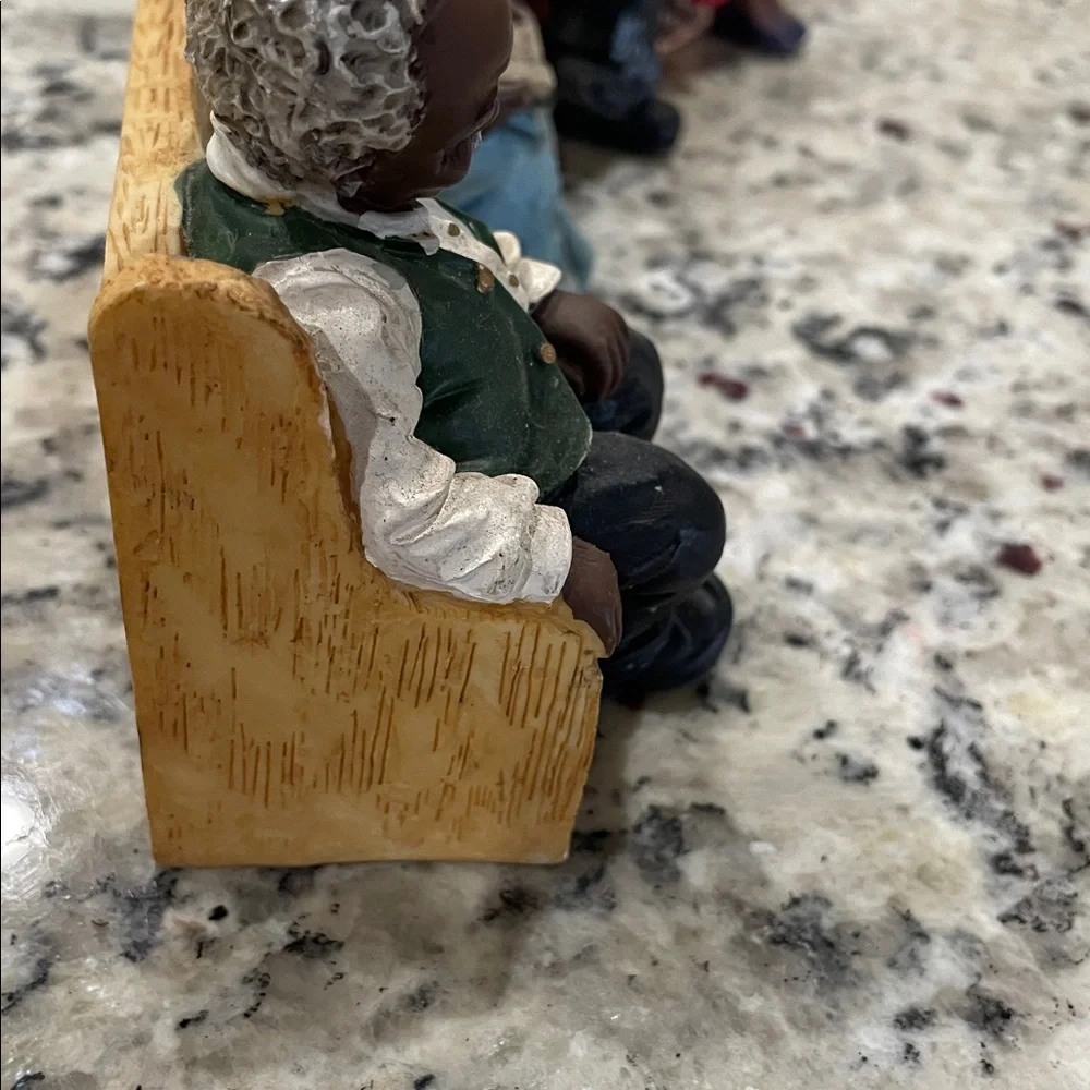 Vintage 90’s COLLECTIBLE African American Church Pew Family Figurines 2 PC Lot